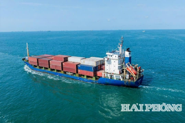 Hàng hóa thông qua cảng biển Hải Phòng tăng 7%