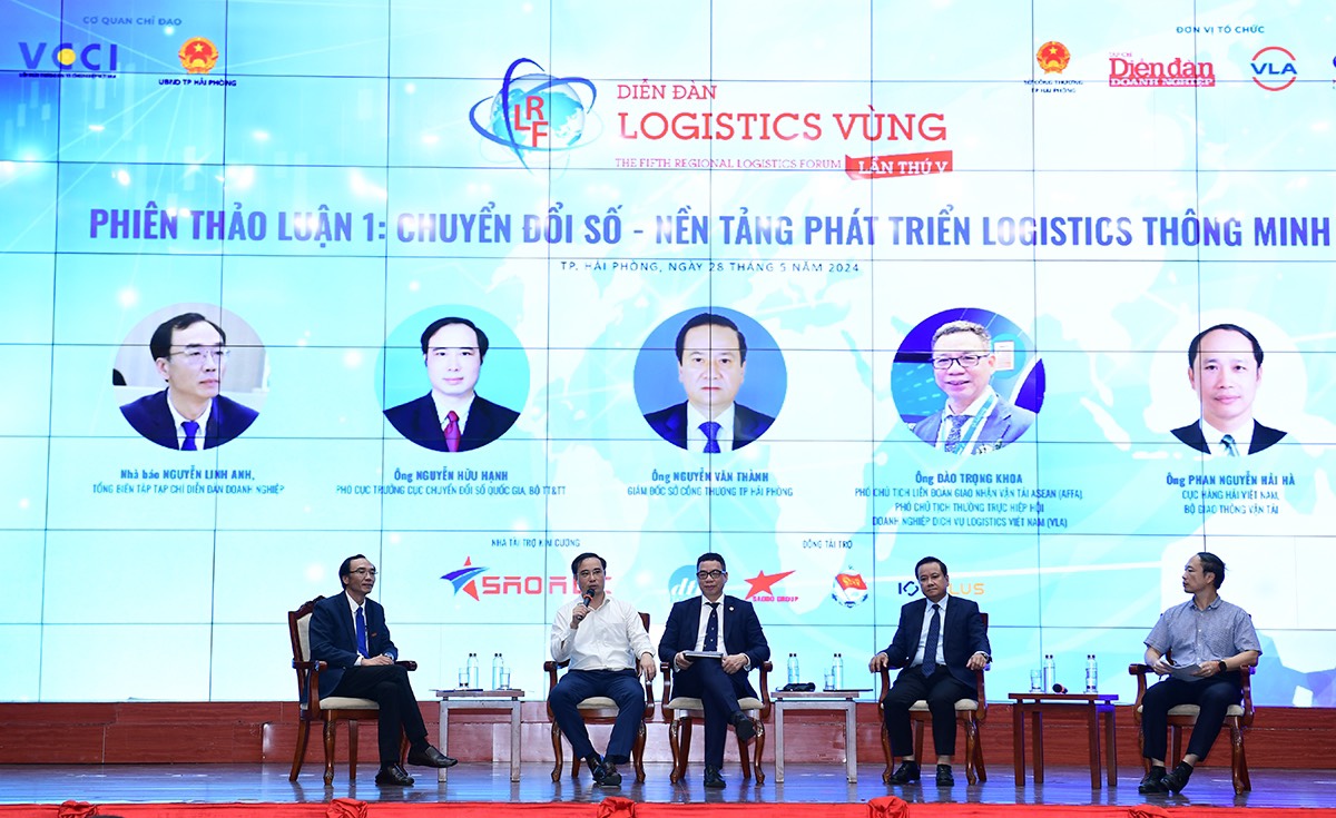 dien-dan-logistics-vung-lan-thu-5-4.jpg